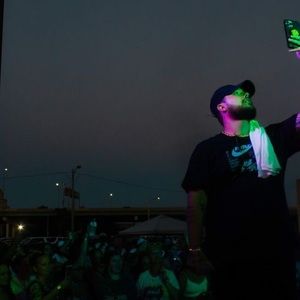 Meet your Posher, Derek